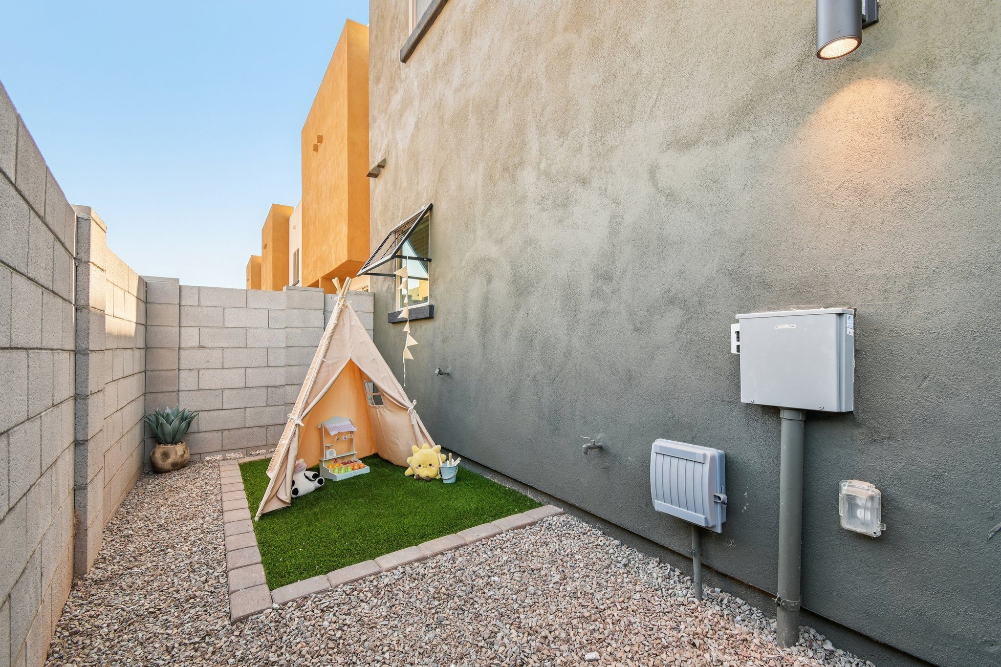 Villas on Van Buren photo 3